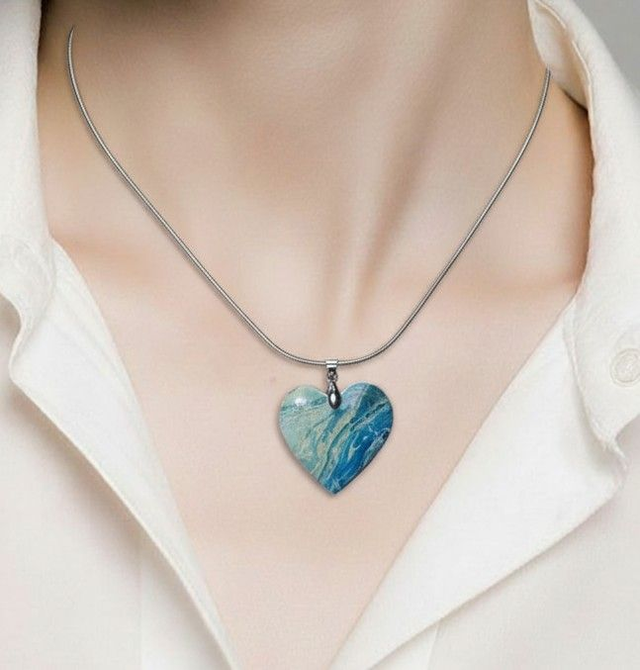 Pendentif cœur océan