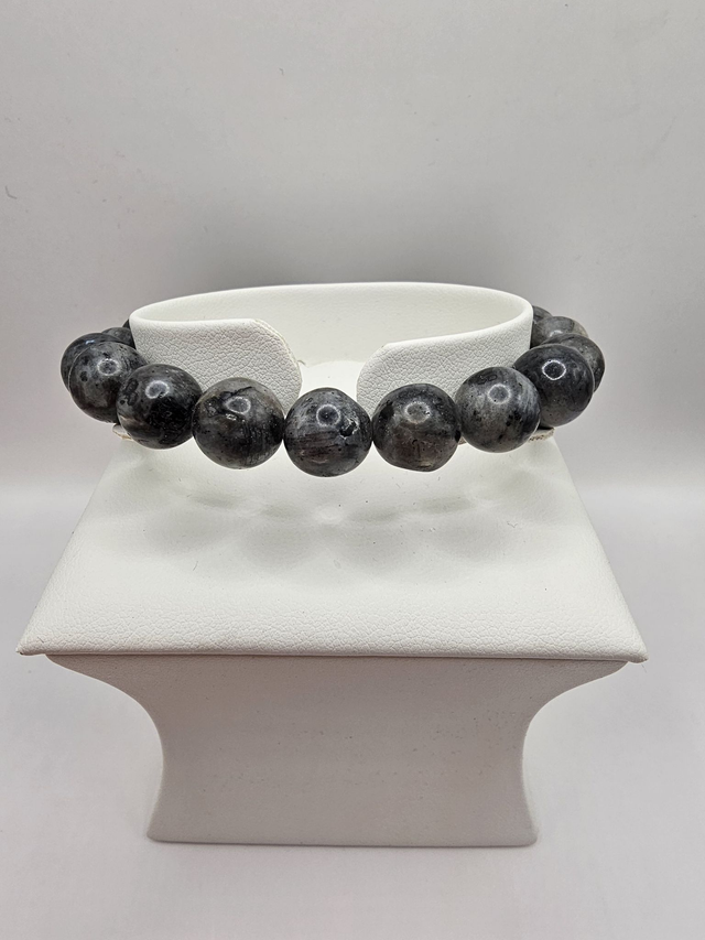 Mens Grey Labradorite Bracelet.