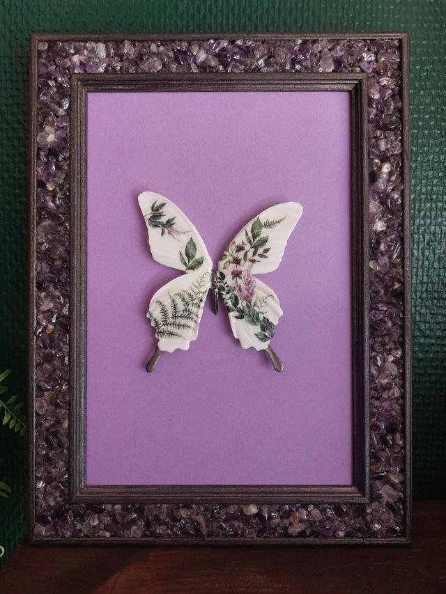 Cadre à suspendre violet et améthyste 