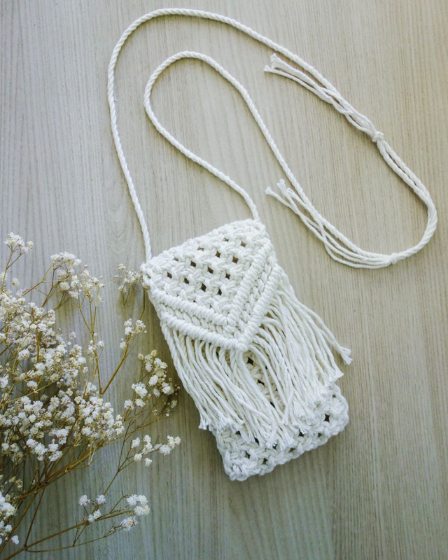 𝑃𝑜𝑟𝑡𝑎 𝑐𝑒𝑙𝑙𝑢𝑙𝑎𝑟𝑒 - 𝑏𝑖𝑎𝑛𝑐𝑜