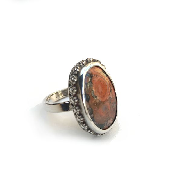 Ring met poppy jaspis