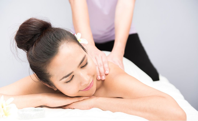 3.) Thai Ölmassage  60 Minuten