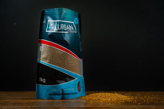 Urban Bait Strawberry Nutcracker 6mm pellets