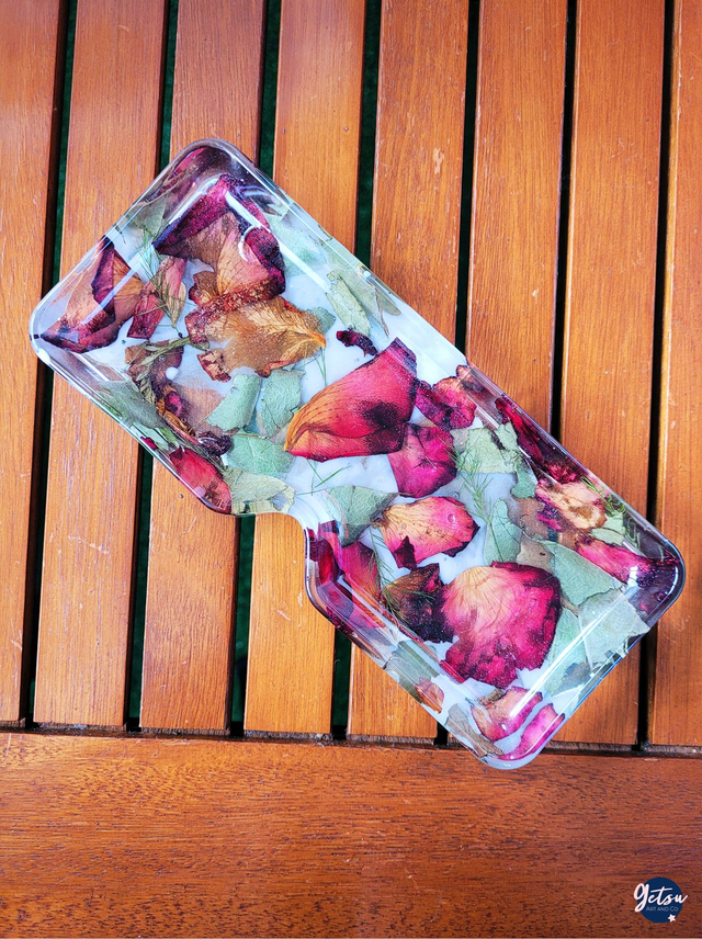 Repose-lunettes rectangulaire avec fleurs séchées