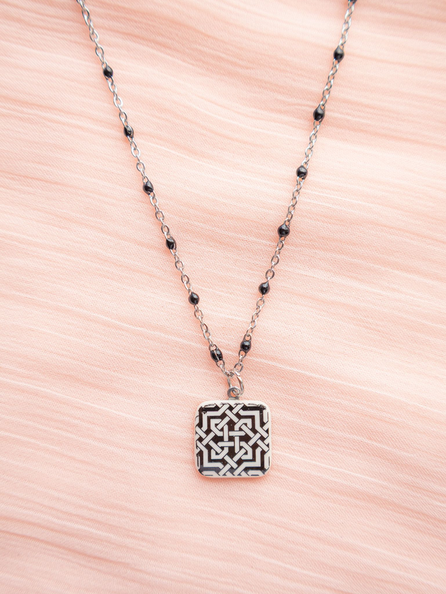 "Restauradores" Colar / Necklace