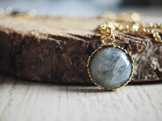 Labradorite 