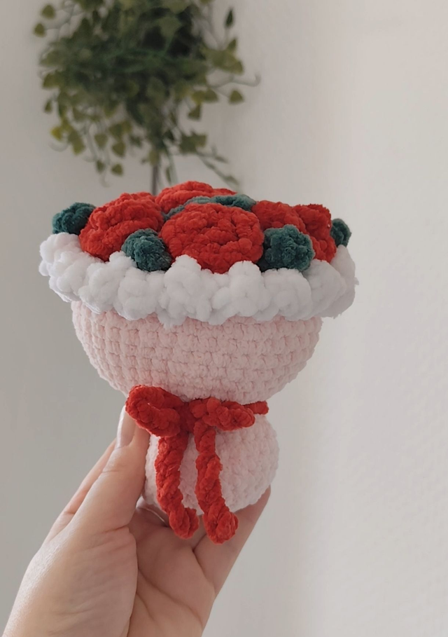 Bouquet roses éternelles 