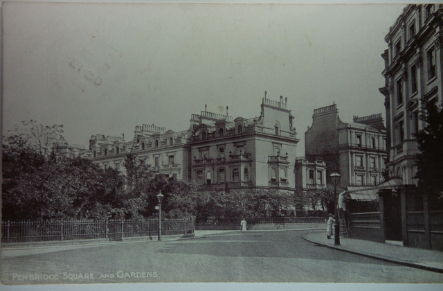Pembridge Square and Gardens, London, W. Straker Ltd. Postcard. Posted 1906. Our Ref: A308