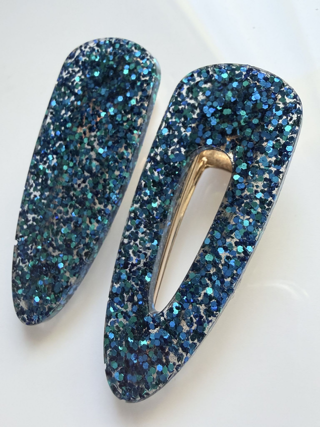 DUO BARRETTES AUX PAILLETTES BLEUES