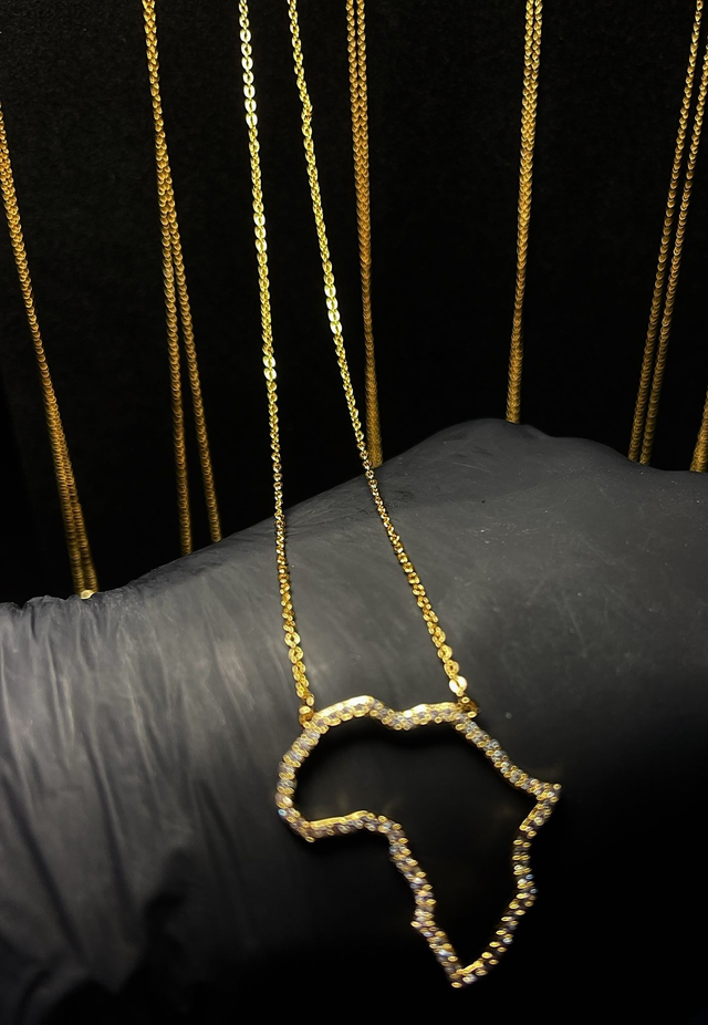 Collier Carte d'Afrique Taille L