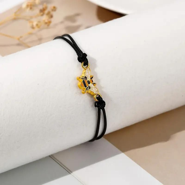 Tiny Golden Bee Bracelet