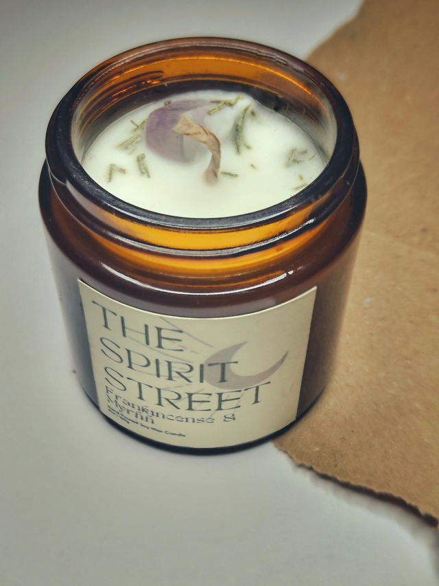 Frankincense &amp; Myrrh Scented Soy Wax Candle