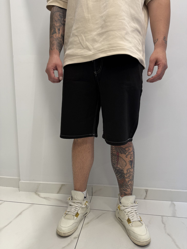 SHORT BLACK