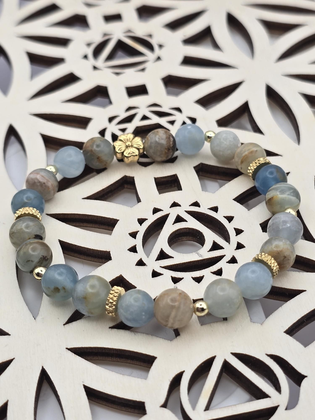 Bracelet Calcite bleue sur gangue 0,8 cm