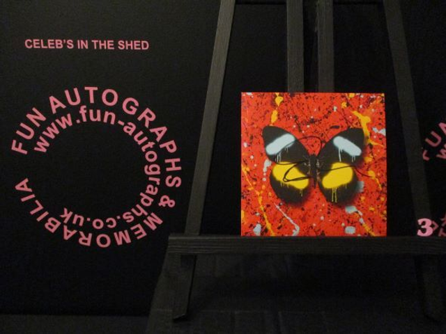 Ed Sheeran - 'Overpass Graffiti' Authentic Autographed Single Cover (3)