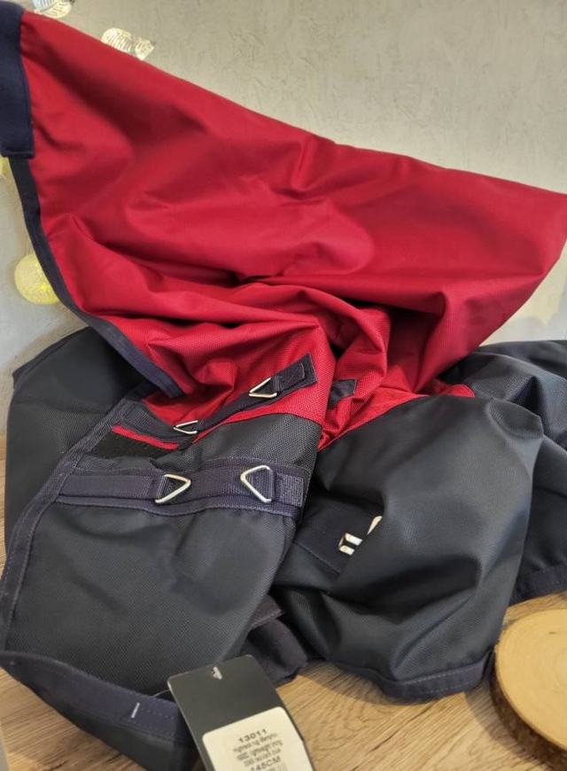 Couverture de pré Epplejeck – Marine/Bordeaux – 88 cm – 200 g – Neuve déstockage