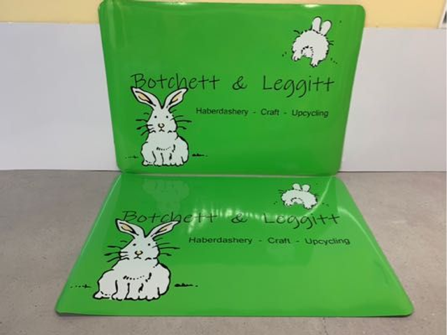 60cm  x 50cm Magnetic Car Sign 