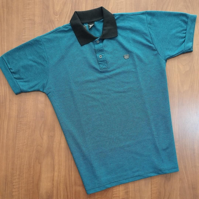 Camisa Polo Piquet Premium azul gola preta