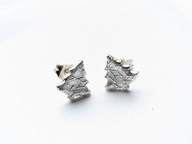 Medium Christmas Tree Earrings