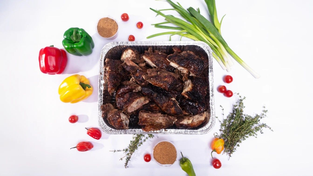 Jerk Chicken (Leg &amp; Thigh) - Small Tray (8 - 10 servings)