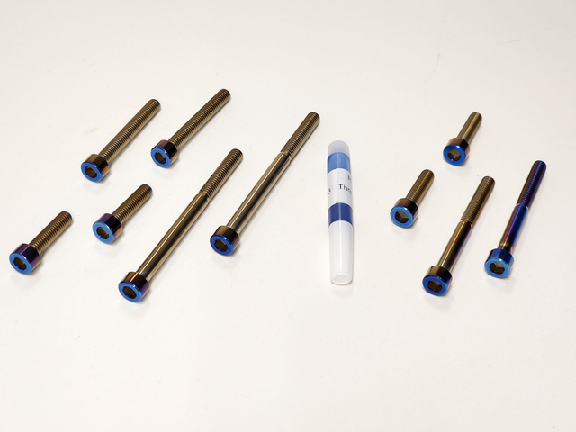 Vis titane pour potence Warp9