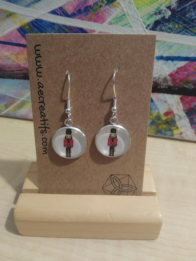 Boucles d&#039;oreilles cabochons casse noisette 