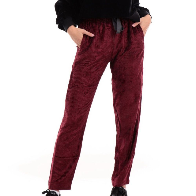 27520239 - DEHA pantatuta donna