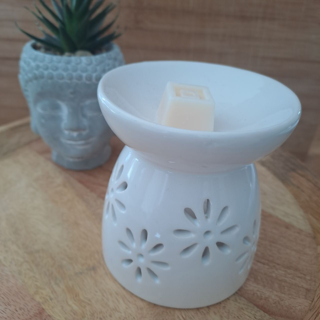 Brûle-parfum motifs fleurs