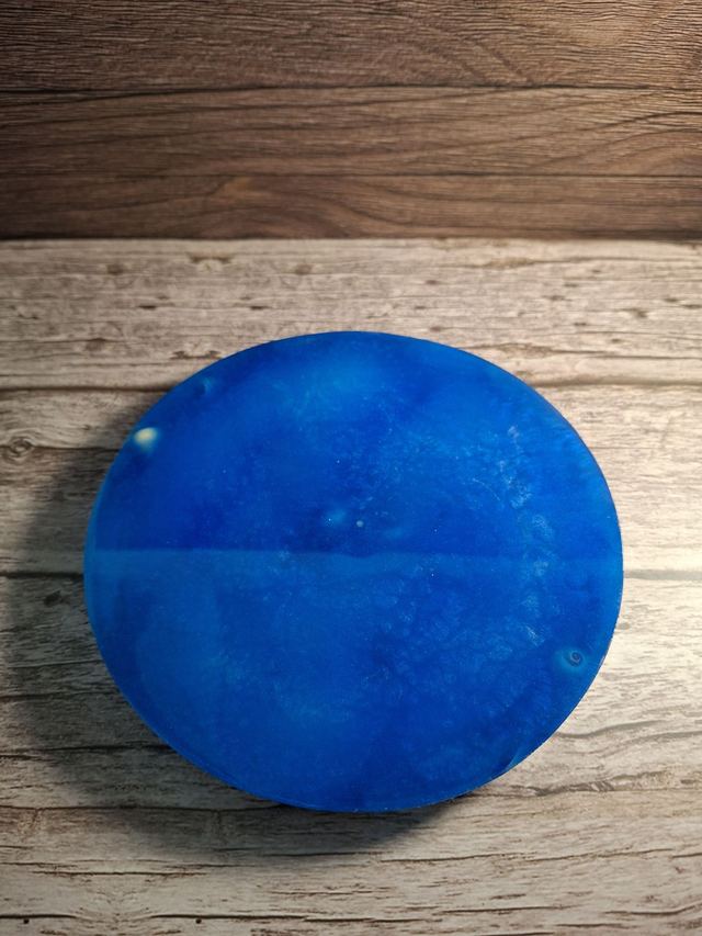 Porte encens rond en résine époxy