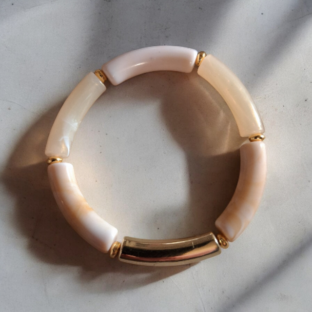 Bracelet élastique perles tube résine