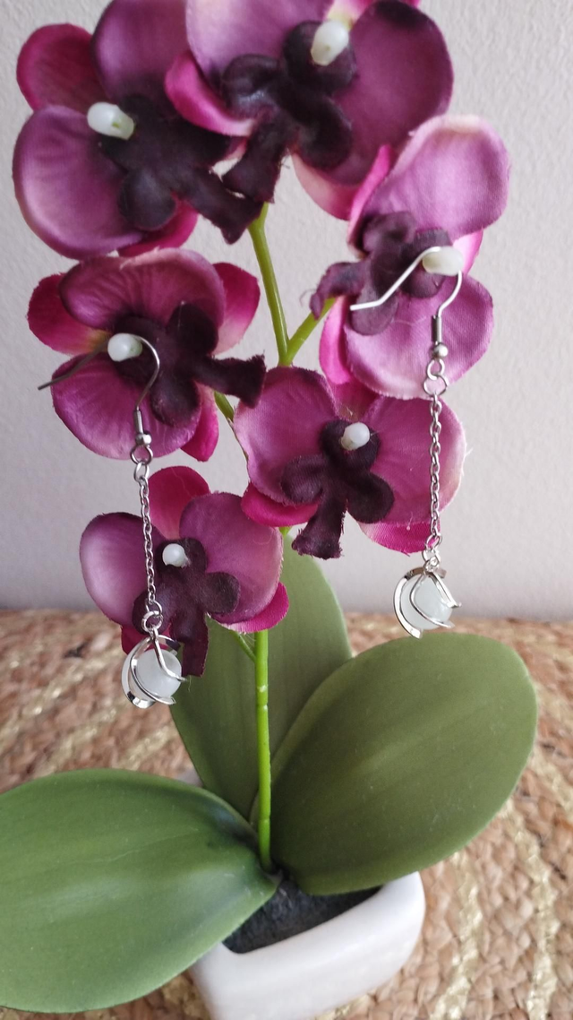 Boucles d'oreilles argentées la sphère. Collection Vincenz'o bijoux.