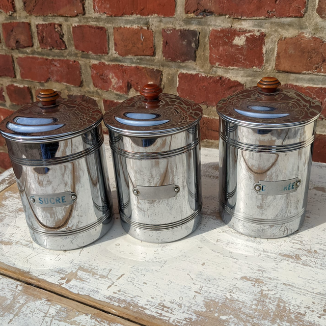 Pots de cuisine en métal 