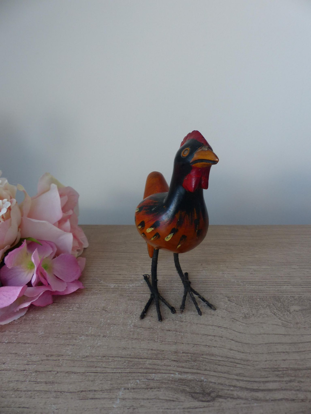 Figurine petit coq poule en bois et métal, poulet ferme animal sculpté en bois, décoration cuisine de campagne, collection oiseau en bois