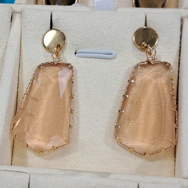 Glas oorbellen perzik 