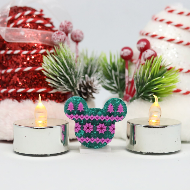 Broche Mickey motifs pull