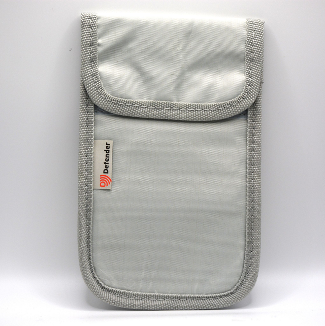 Defender Medium Car Key safety pouch Silver