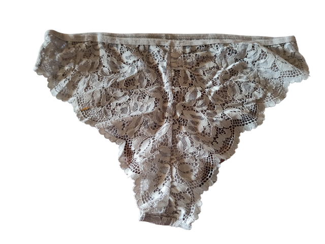 Tanga dentelle gris perle (Intéco Intimate)