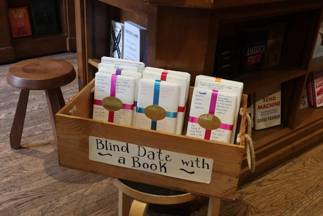 Mystery book