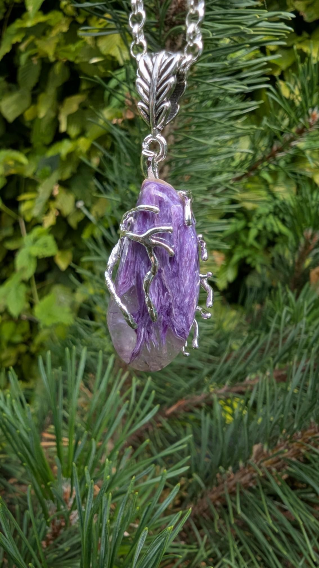Pendentif en Charoïte 