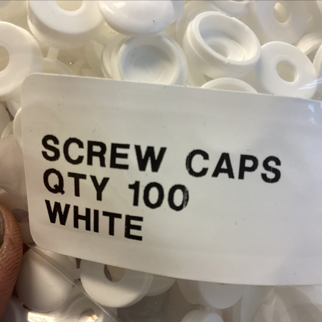 Screw caps white