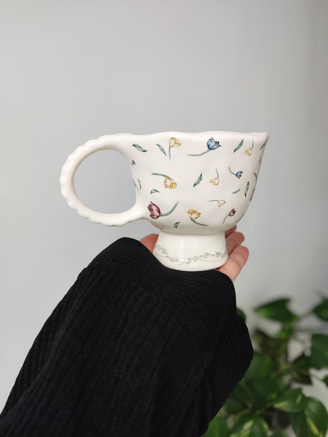 Mug en céramique vintage tulipes