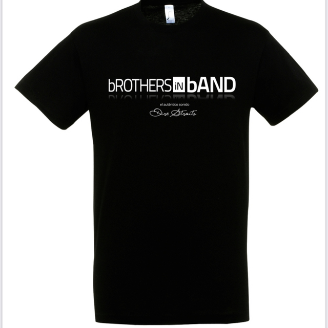 CAMISETA NEGRA  BLACK T-SHIRT