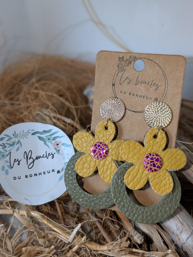 Boucles d'oreilles Baby Marguerite moutarde bm077