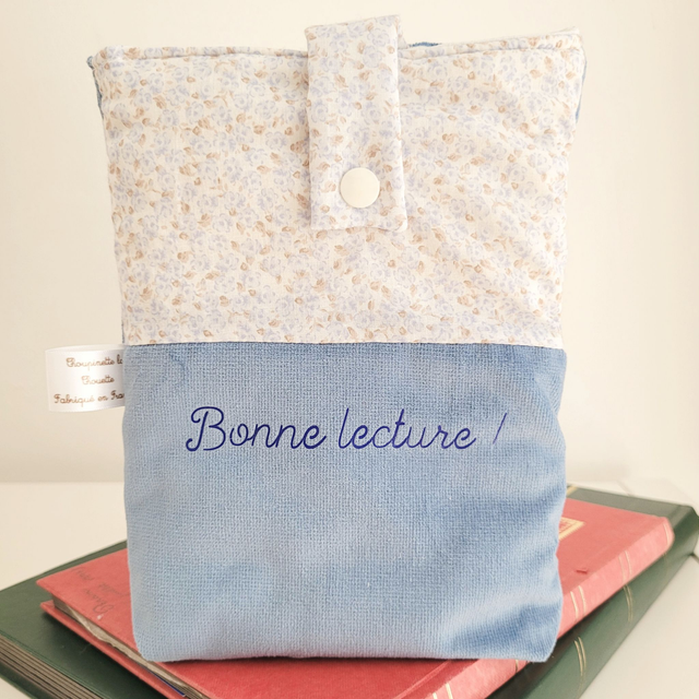Pochette à livre/liseuse fleurs bleues