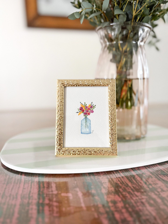 Aquarelle originale - Cadre doré miniature avec vase et bouquet