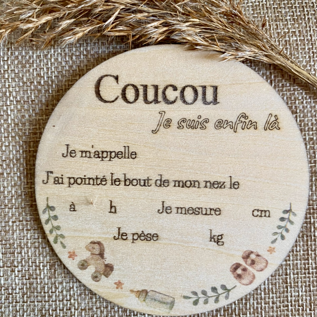 Carte de bienvenue de naissance en bois à remplir - Carte bébé bois modèle Coucou