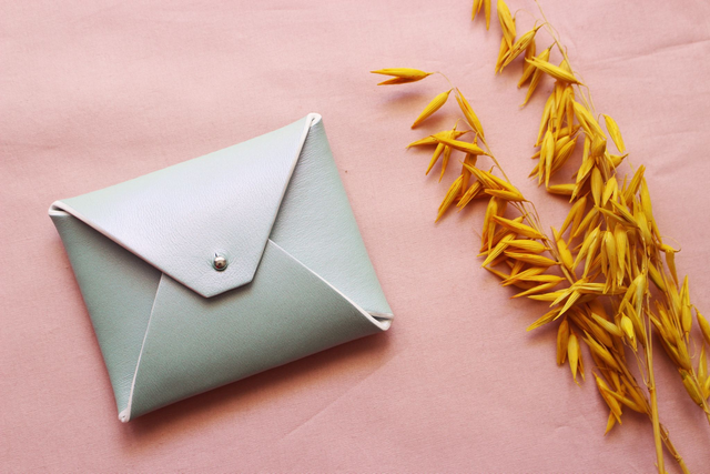 L&#039;Enveloppe - Vertd&#039;EauIrisé&amp;Blanc