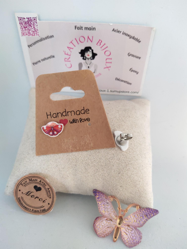Boucle d'oreille papillon 