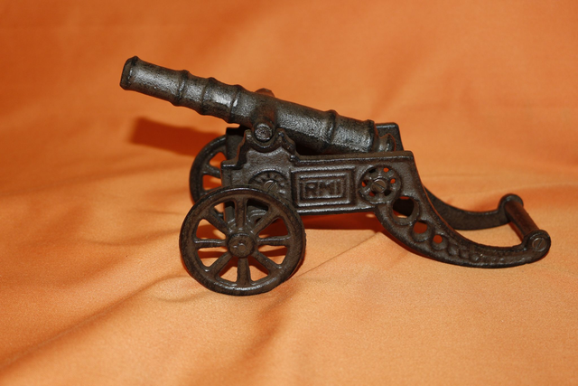 Kanone, Geschütz, Gusseisen
