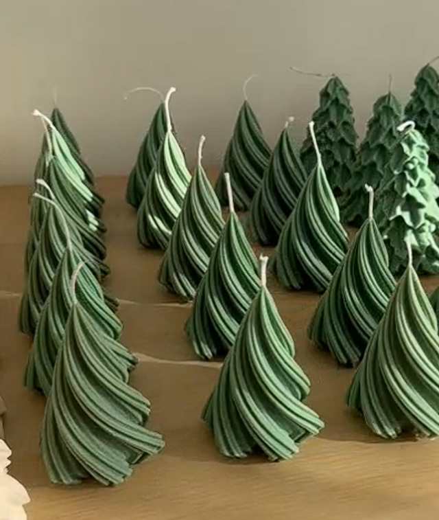 Christmas Tree Candles - Green